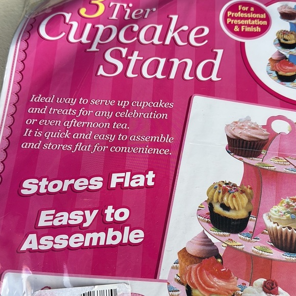My Party Time 3 tiered cupcake stand - Picture 6 of 7